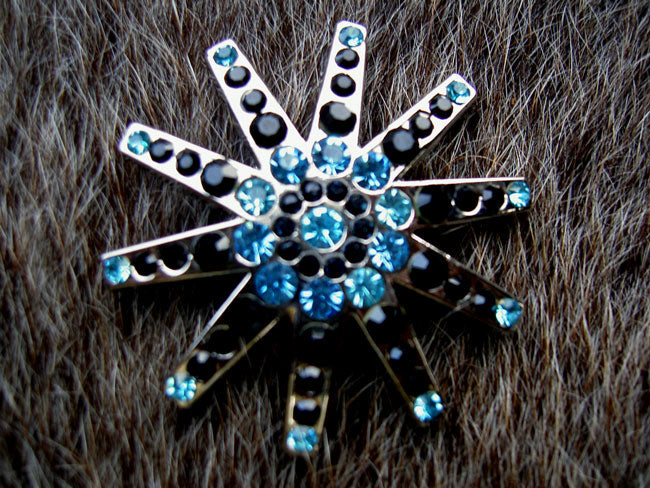 4 Conchos Rhinestone Horse Saddle Western  Star CO57